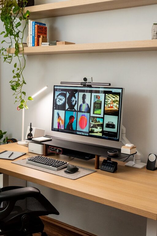 How to Create a Productive Home Workspace That Boosts Focus and Creativity