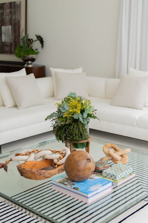 Affordable Tips for a Cozy and Inviting Living Space